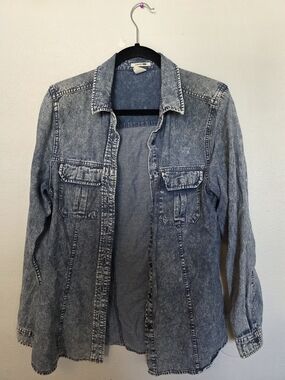 Levi's Women's Acid Wash Denim Jacket - Light Blue